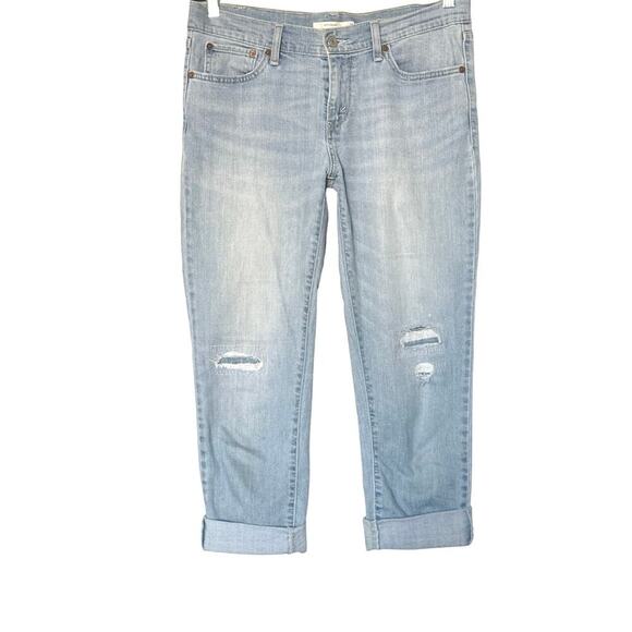 Levi’s Womens Boyfriend Jeans Light Wash Distressed Size 28 - Picture 1 of 11